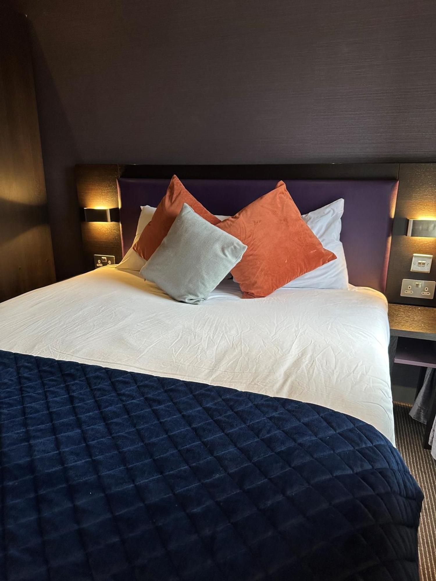 Epic Apartments Tunnage Square Liverpool Extérieur photo