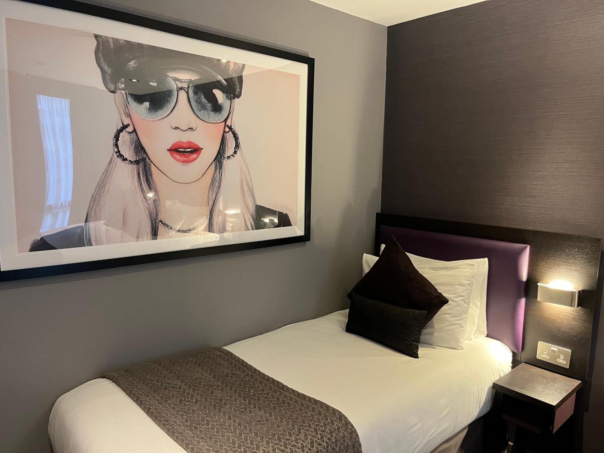 Epic Apartments Tunnage Square Liverpool Extérieur photo
